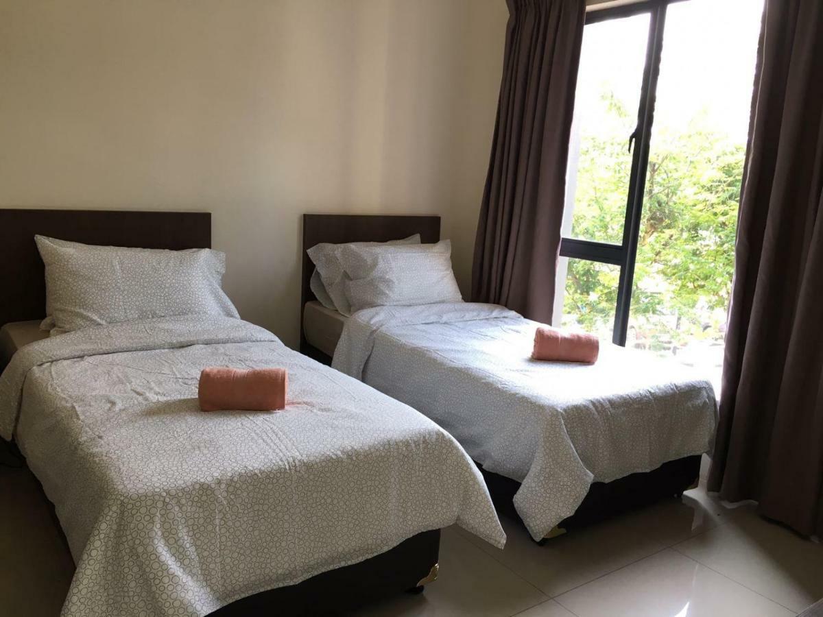 Kampung Sungai Karang Cozy Swiss Garden Beach Resort Residence מראה חיצוני תמונה