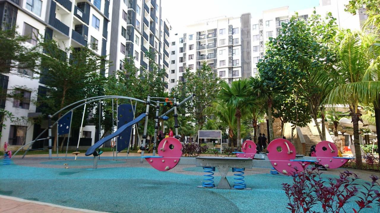 Kampung Sungai Karang Cozy Swiss Garden Beach Resort Residence מראה חיצוני תמונה