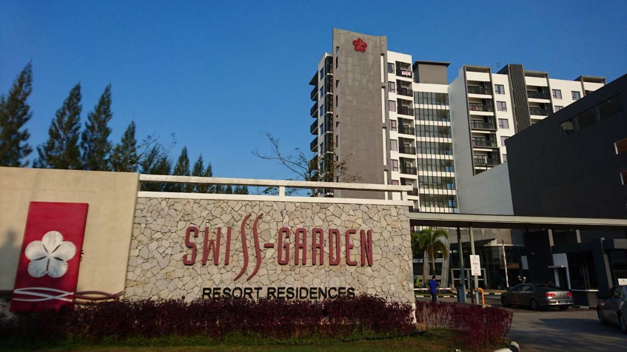 Kampung Sungai Karang Cozy Swiss Garden Beach Resort Residence מראה חיצוני תמונה